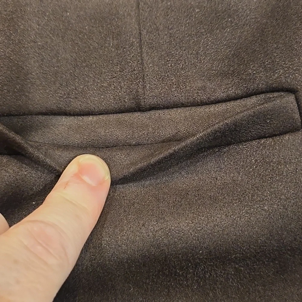 KENNETH COLE BELTED MAXI SKIRT. SIZE 2. DEEP BARK.
